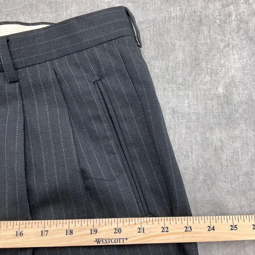 Luciano Carreli Uomo Difference Suit Men 44R 38W Gray Stripe Super 140s Wool VTG